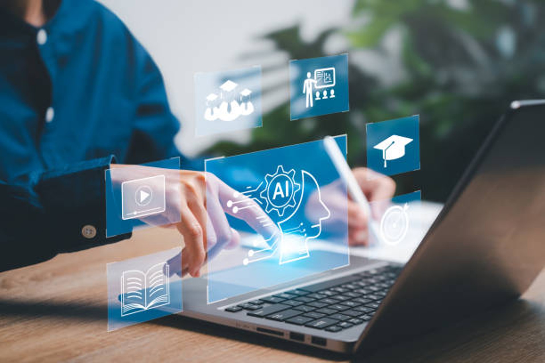 Teachers 4.0 Digital Age eLearning Platform: A pilot testing away from the official launch